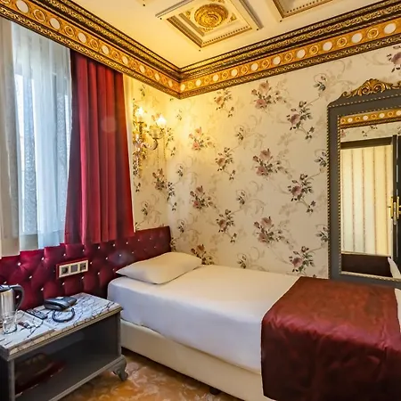 拉勒里蓝马尔马雷酒店 伊斯坦布尔