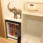 Hotel Laleli Blue Marmaray