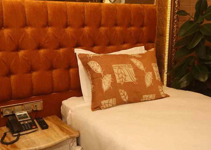 Laleli Blue Marmaray